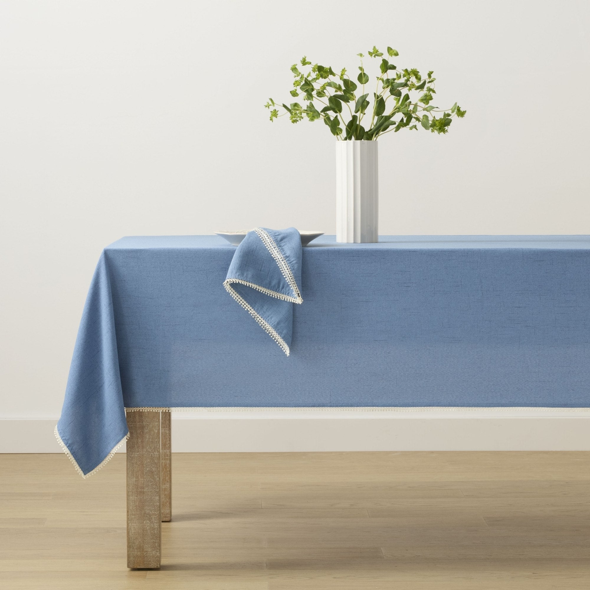 French Perle Solid Periwinkle 60x84 Tablecloth – Lenox Corporation