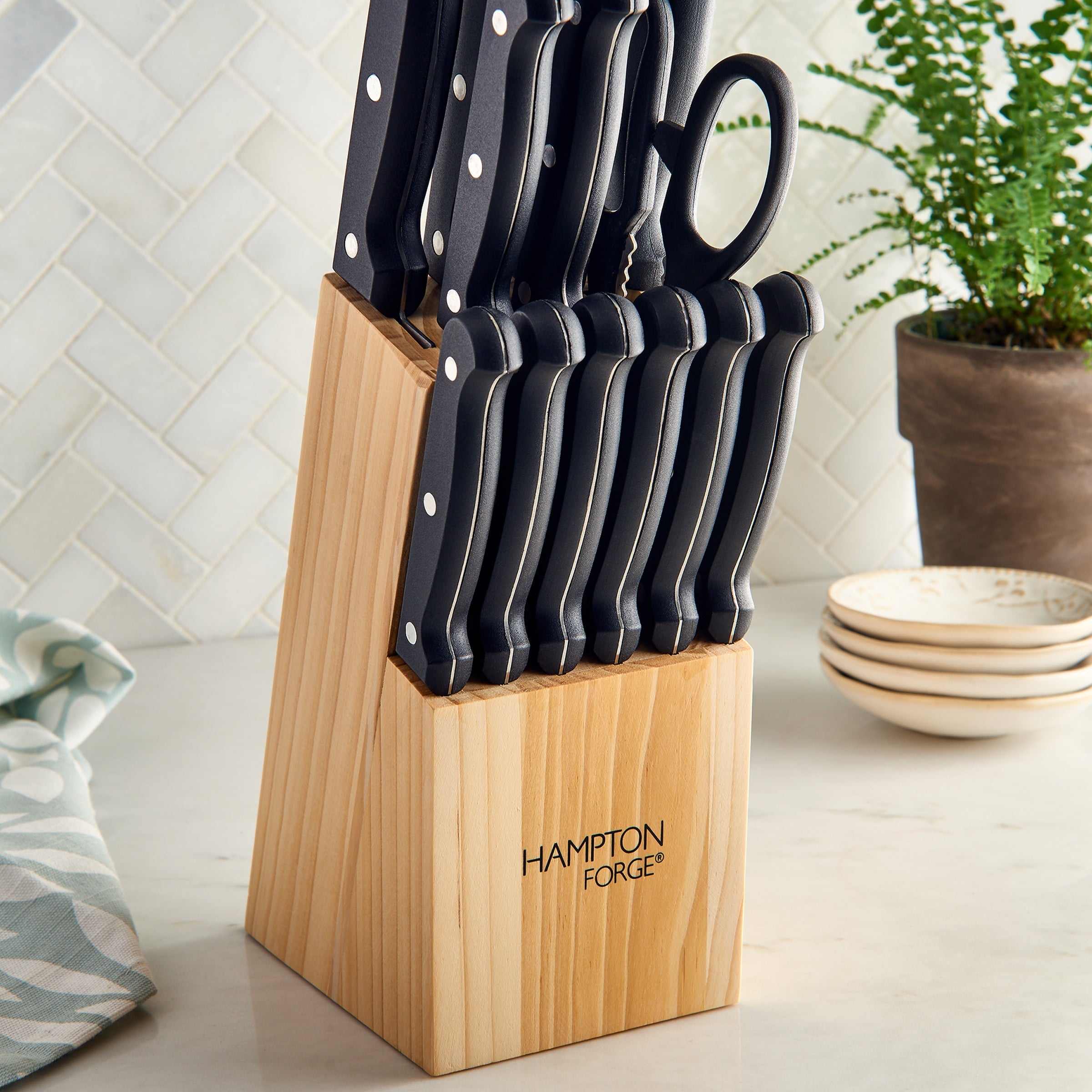 Brighton 14-Piece Cutlery Block Set – Lenox Corporation