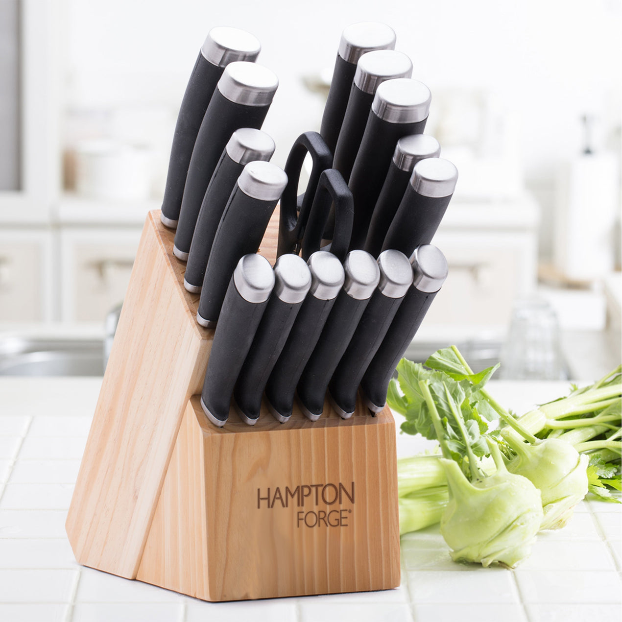 Epicure Black 17 Piece Cutlery Set – Lenox Corporation