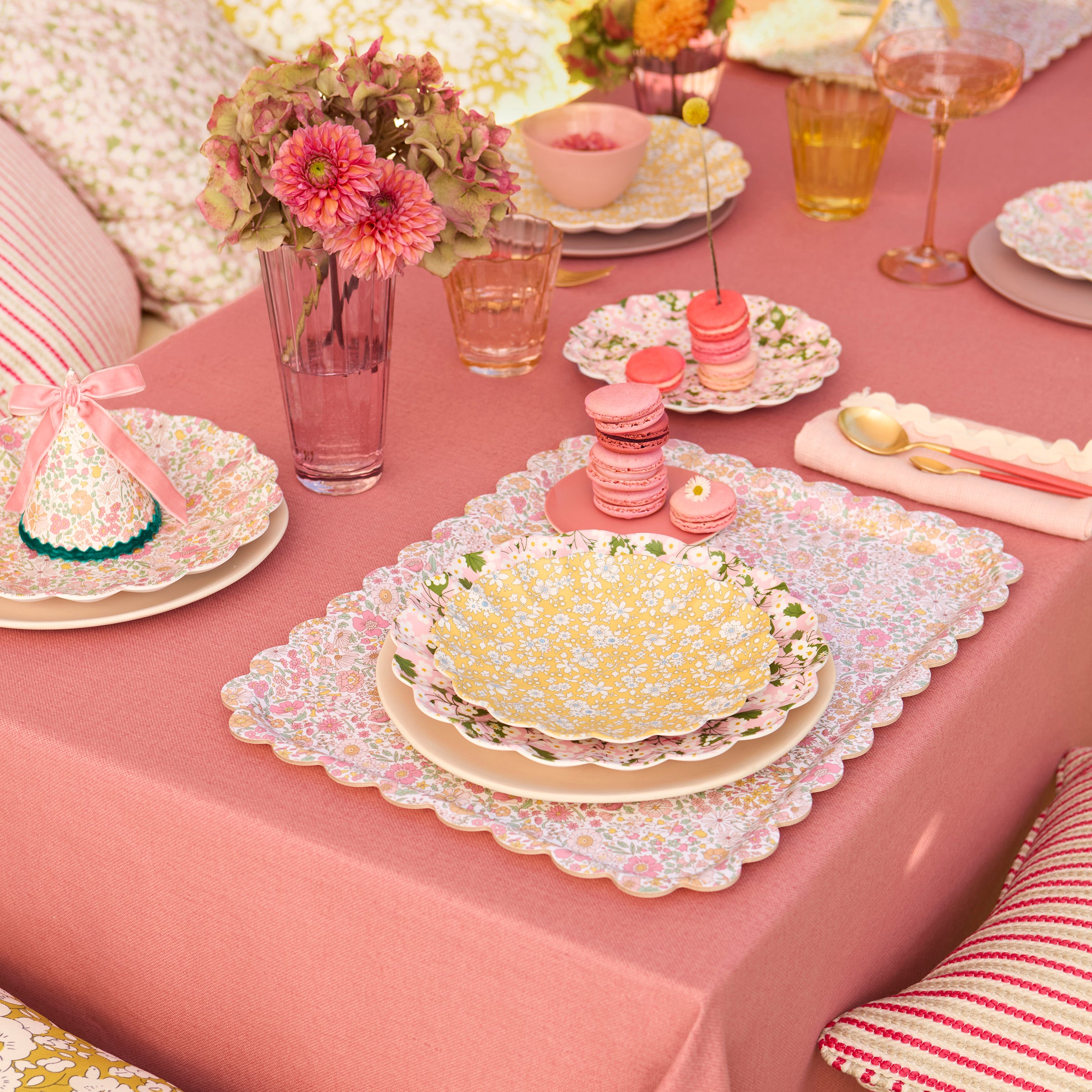 Meri Meri X Liberty Wharfedale Small Tray – Lenox Corporation