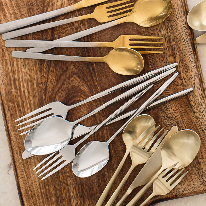 Gaze Mirror 20-Piece Flatware Set