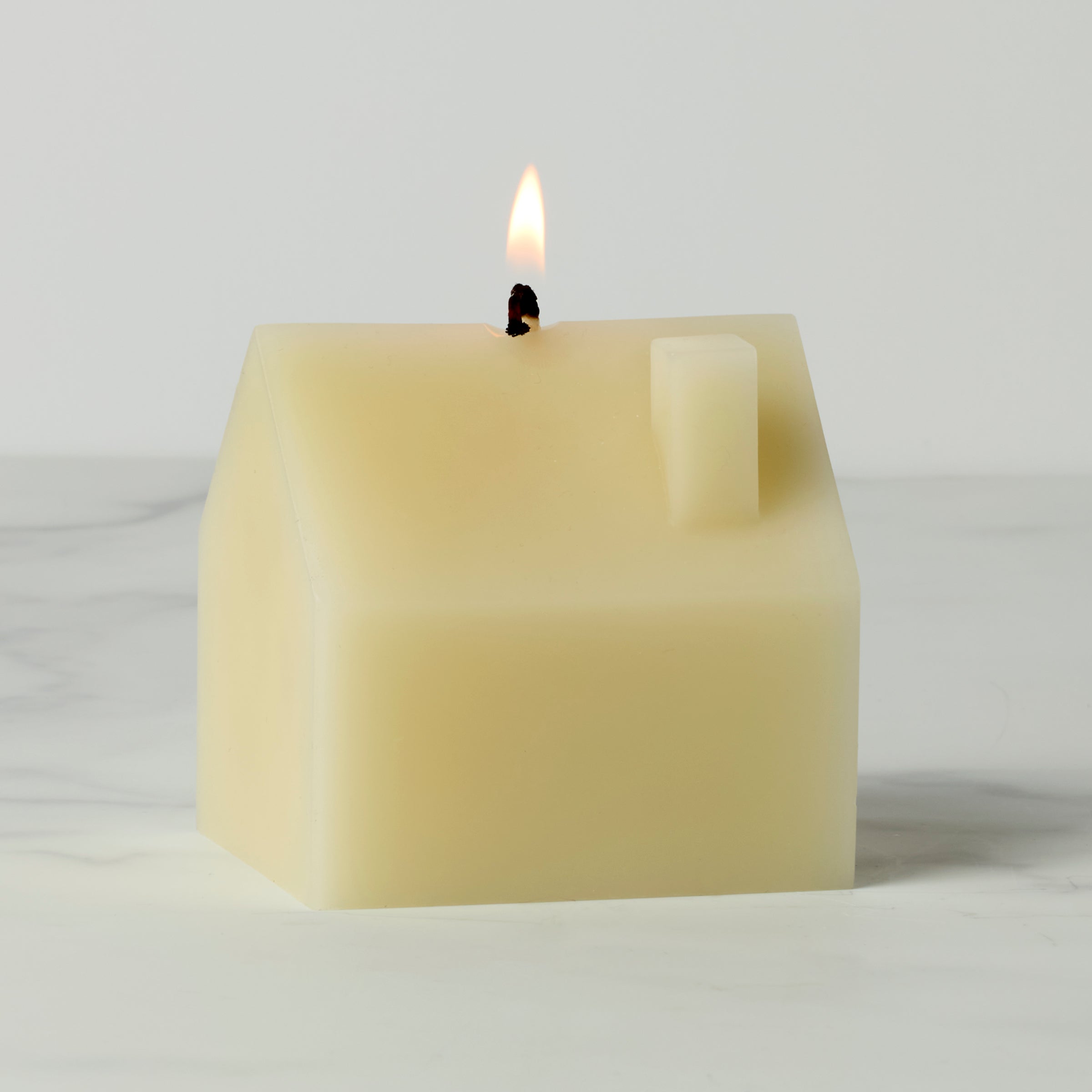 Iconic Cream Small House Candle – Lenox Corporation