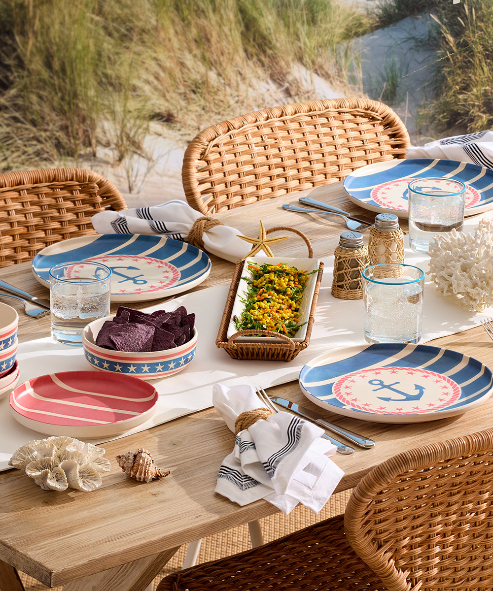Everyday Dinnerware, Flatware Sets, and Décor – Lenox Corporation