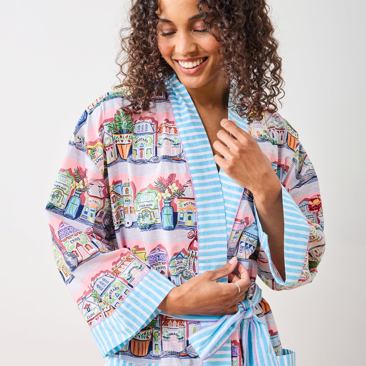 Spice Village - Robe - Kitchen Pink