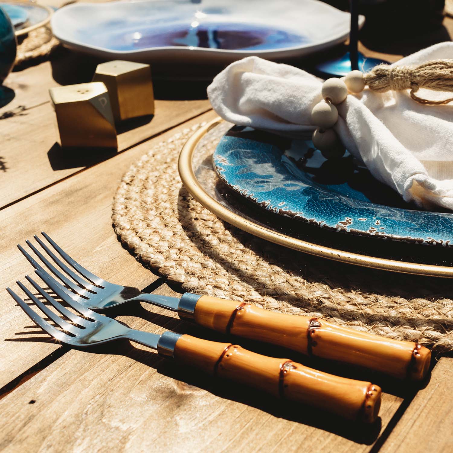 Bamboo Plastic Handle 20-Piece Flatware Set – Lenox Corporation