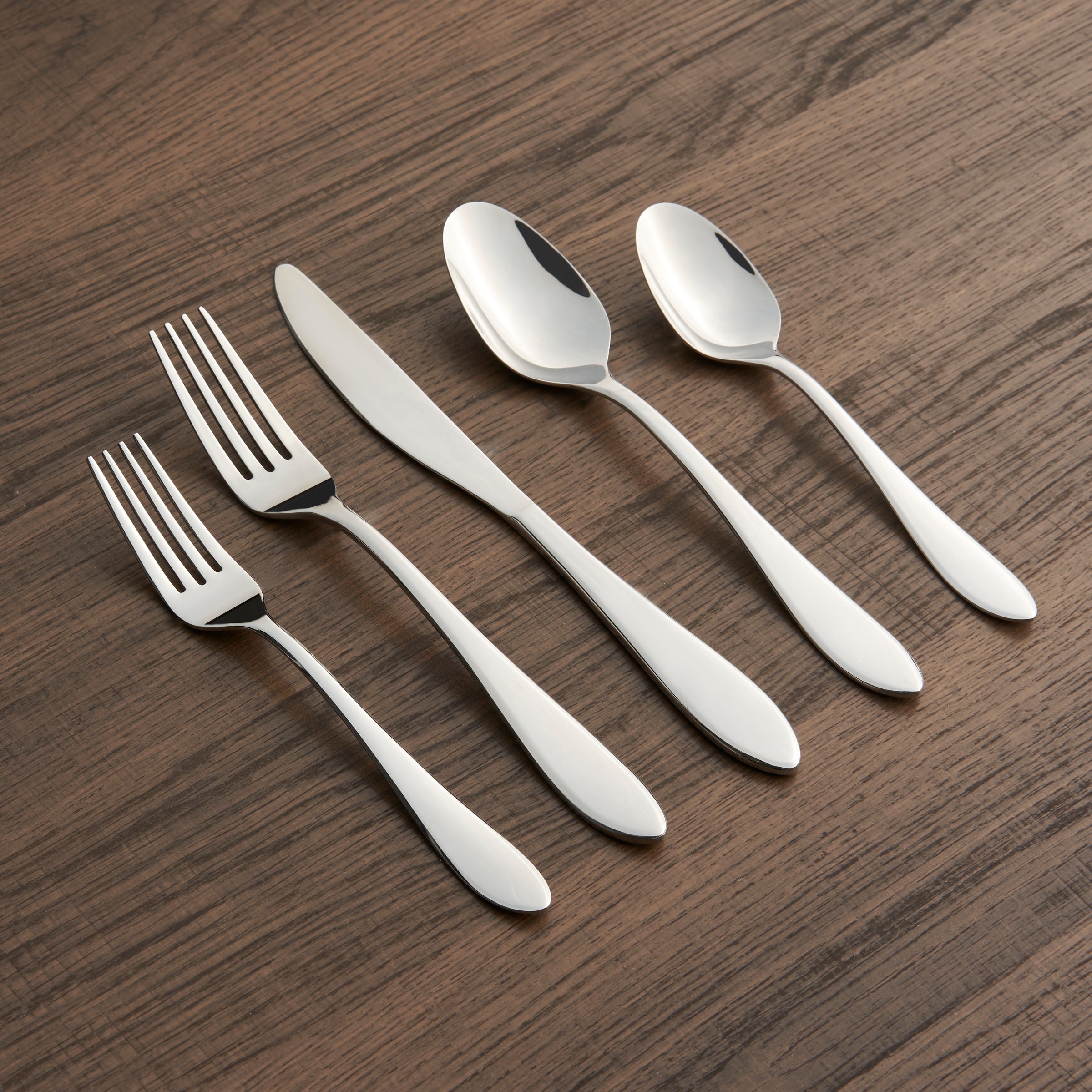 Delia 72-Piece Flatware Set – Lenox Corporation