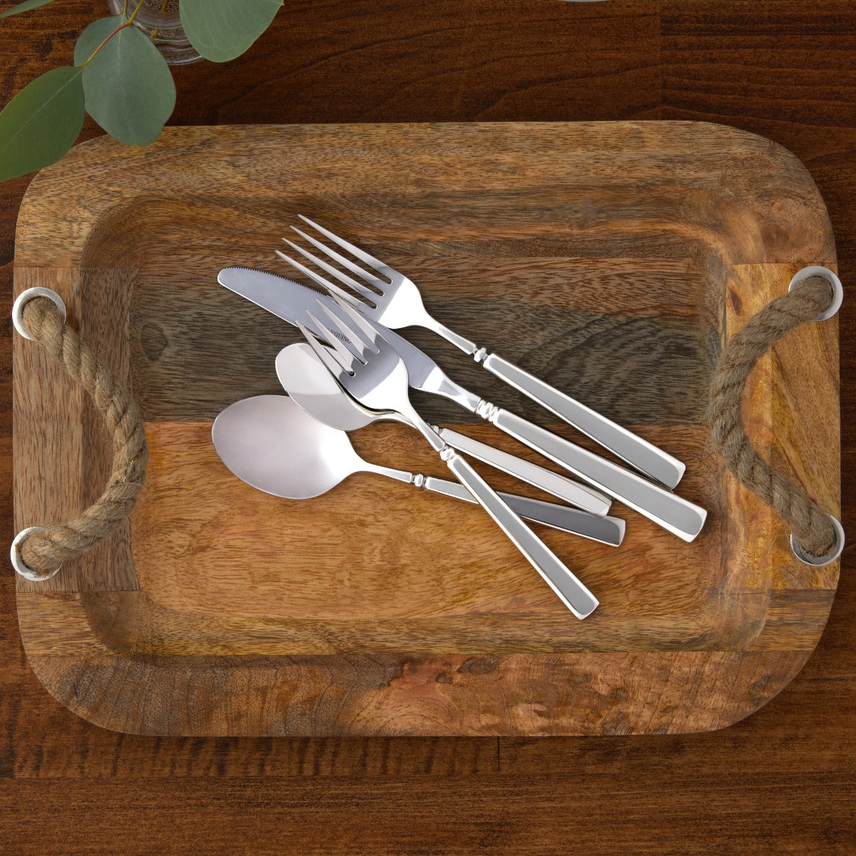 Oneida Easton ディナーフォーク&ナイフ　セット Oneida, Easton 5-Piece Fine Flatware Set, Service For 1 | Zola