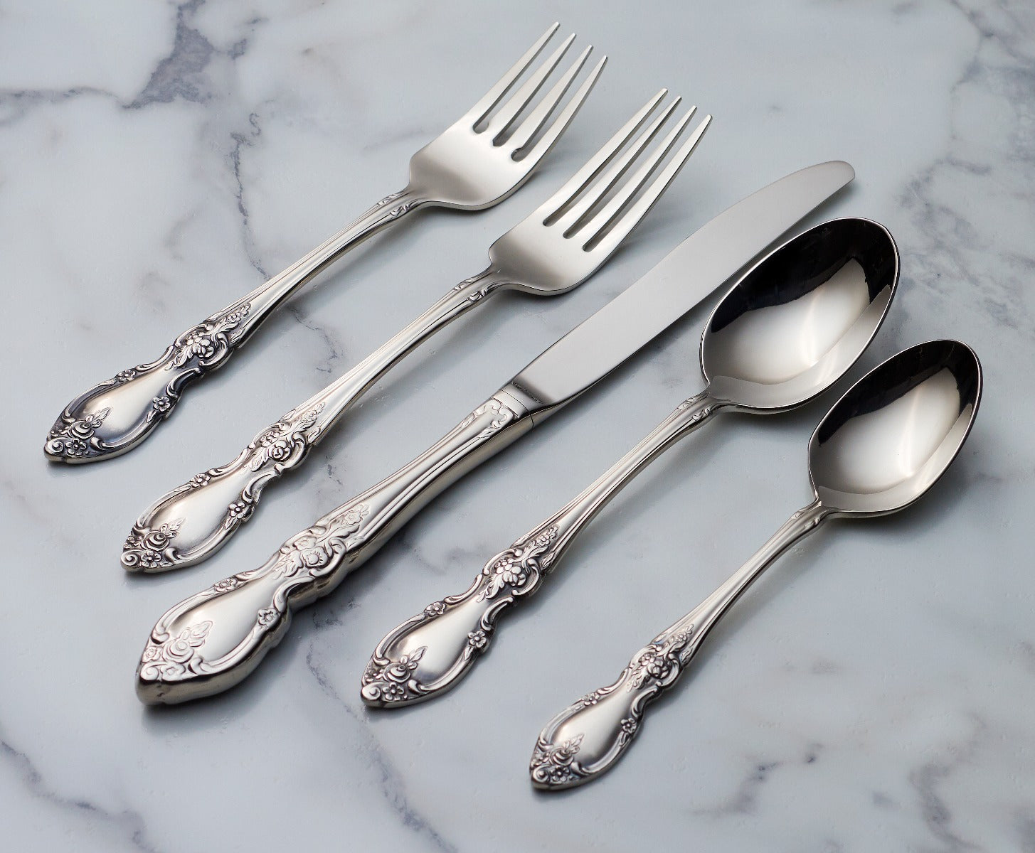 Louisiana 45-Piece Flatware Set – Lenox Corporation