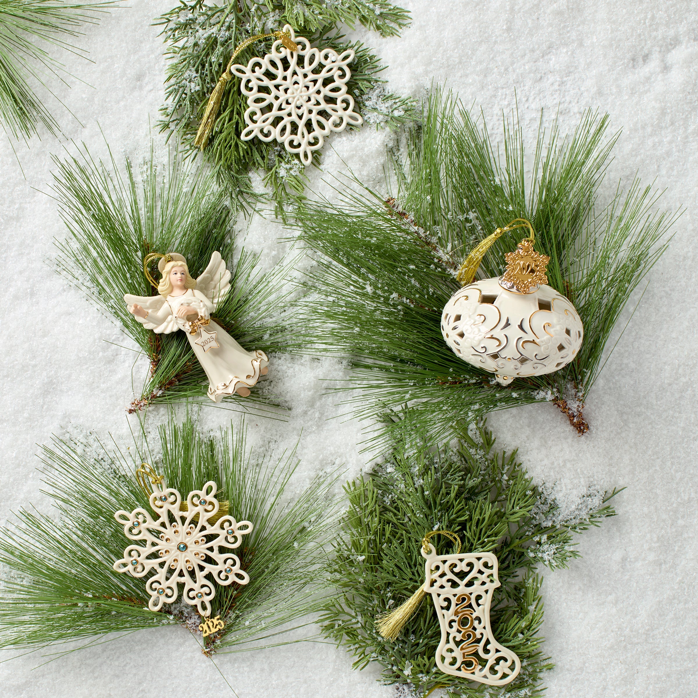 2025 Snow Fantasies Snowflake Ornament – Lenox Corporation