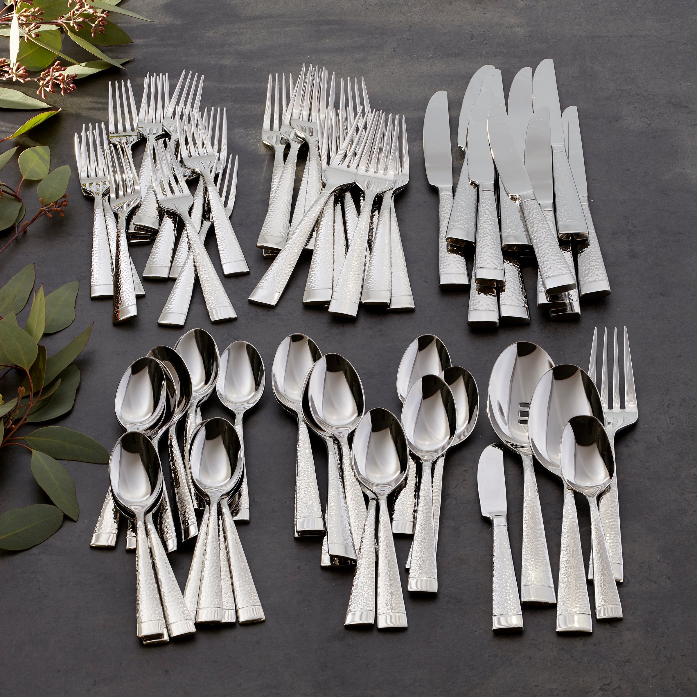 Oneida カトラリー65本セット　オネイダ　ROGERS ナイフ　スプーン Amazon.com | Oneida Maderno 65-Piece Flatware Set, Service for 12