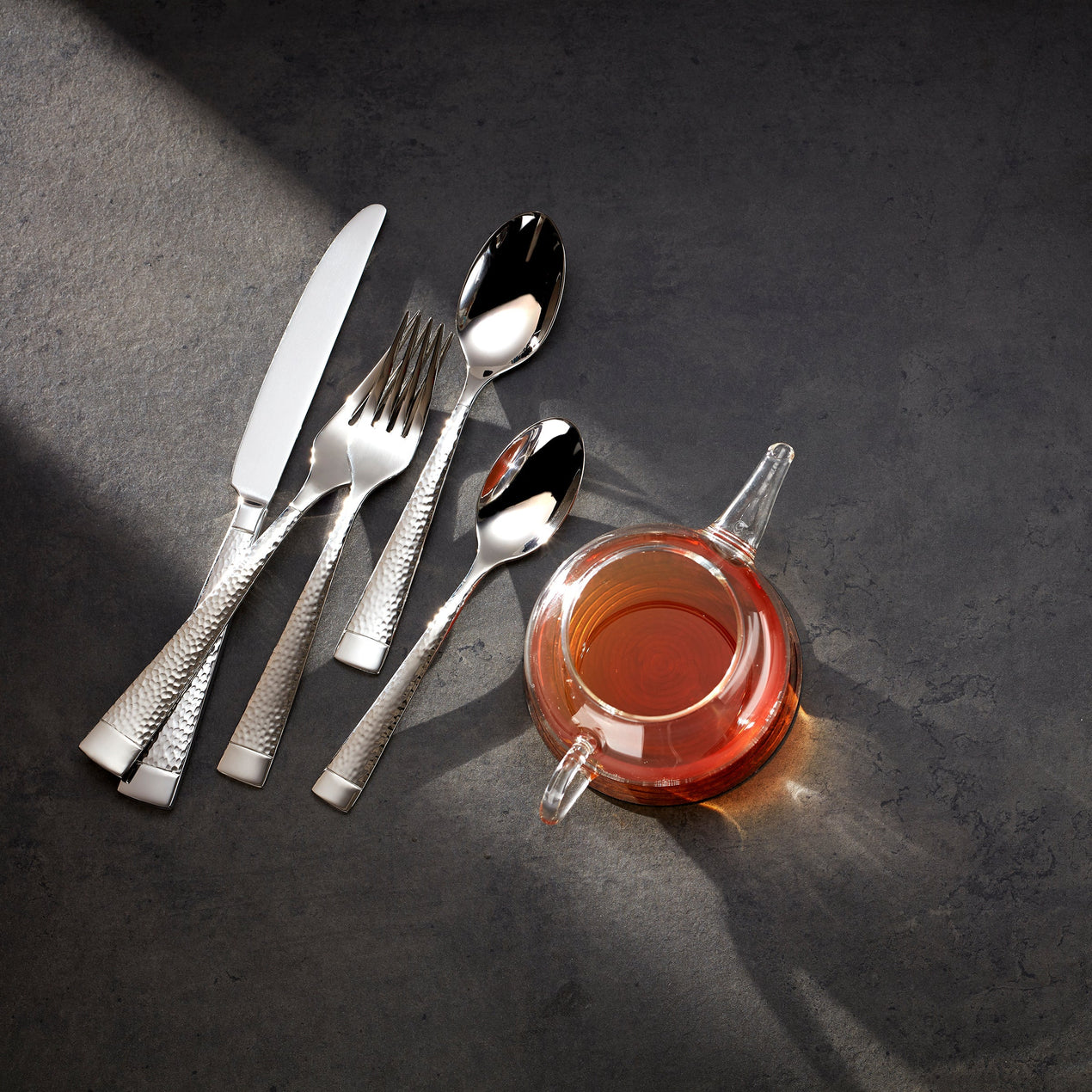 Oneida Sambre 18/10 Stainless Steel Glossy Hammered Flatware Set - Free Shipping