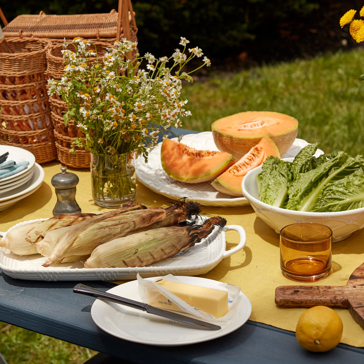 Wicker Creek Serving Bowl