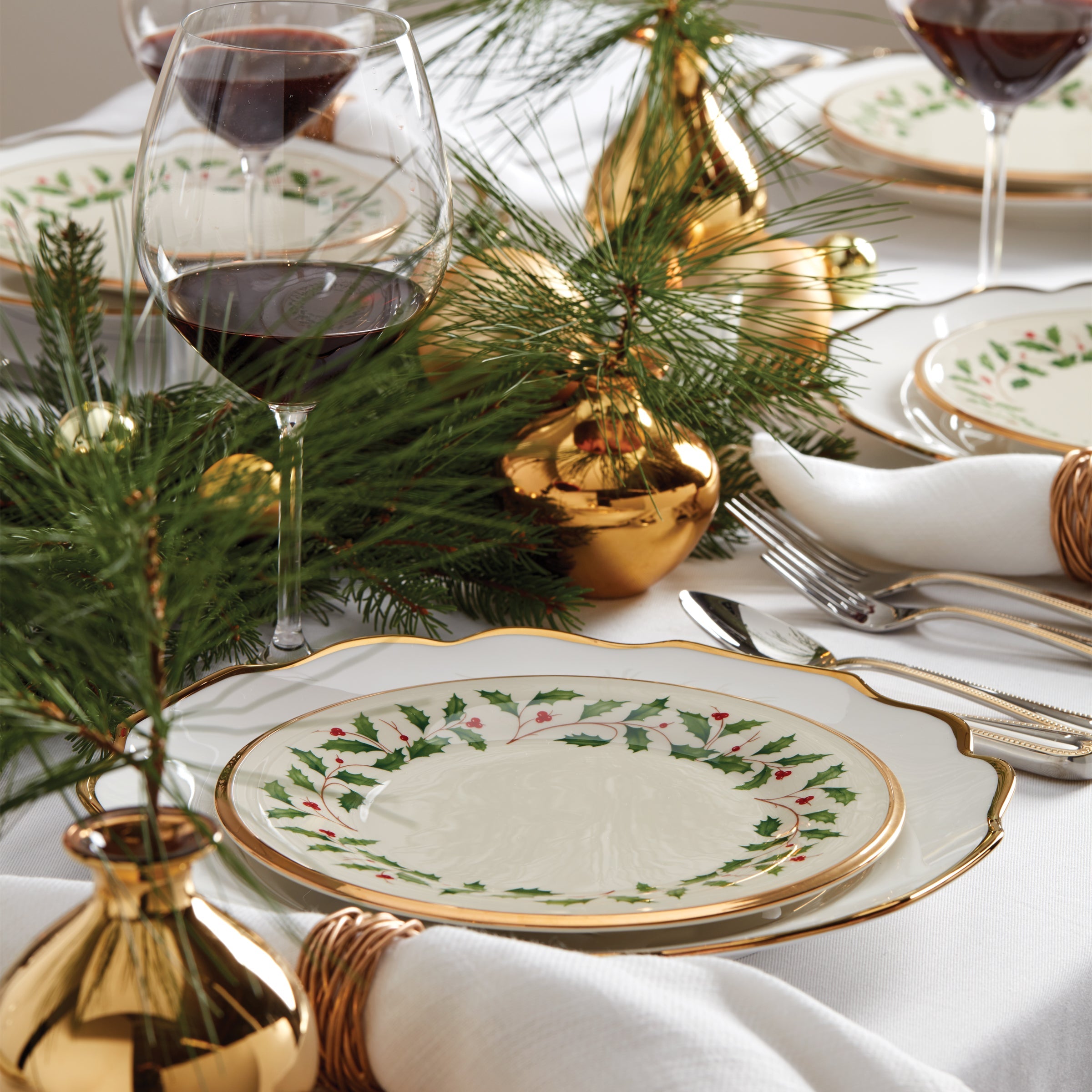 Holiday Salad Plate – Lenox Corporation