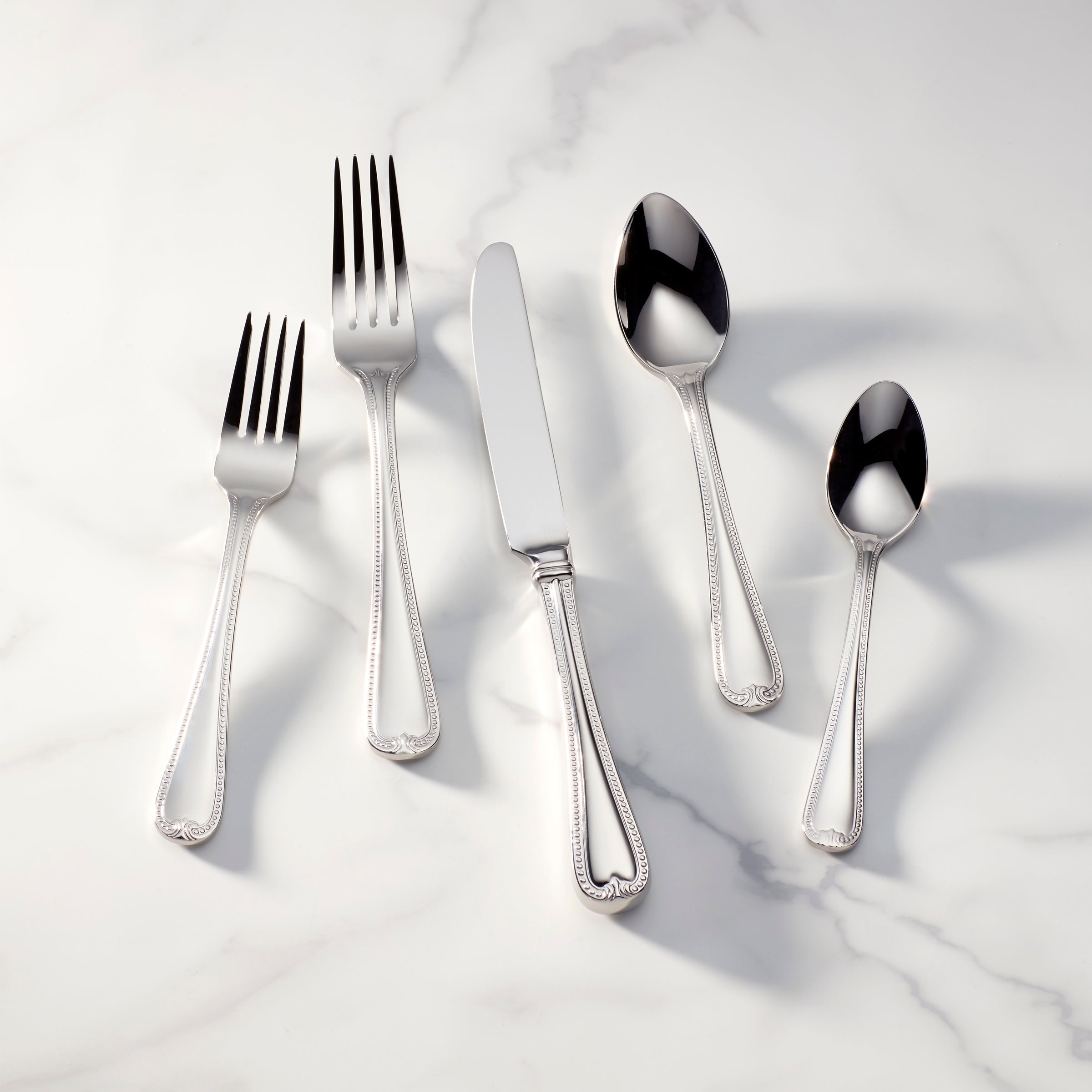LENOX CONSTANCE プレート ５枚 Continental Dining 5 Piece Place Setting – Lenox Corporation