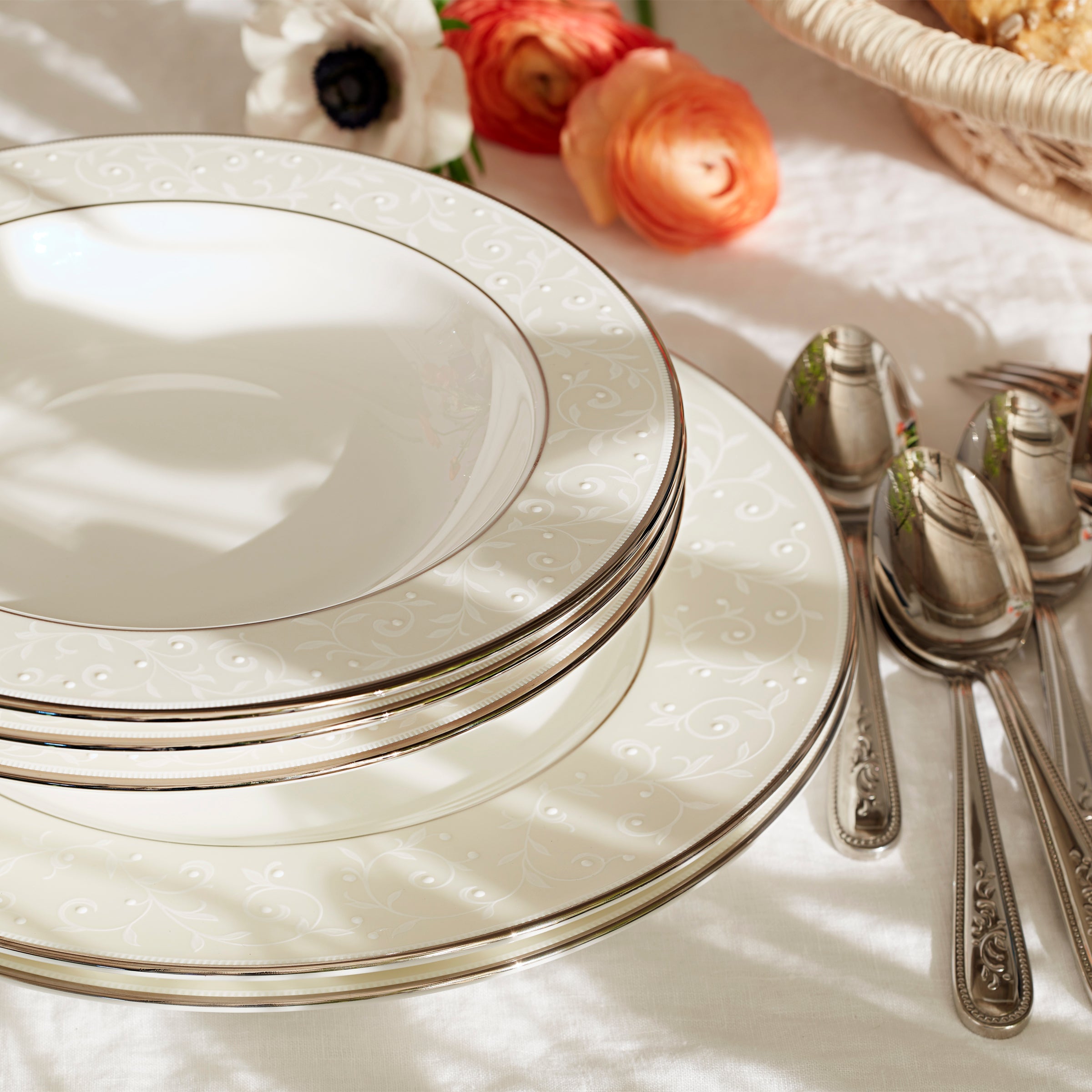 【未使用】Lenox レノックス ディナー食器 ５点 Opal Innocence 5 Piece Place Setting – Lenox Corporation
