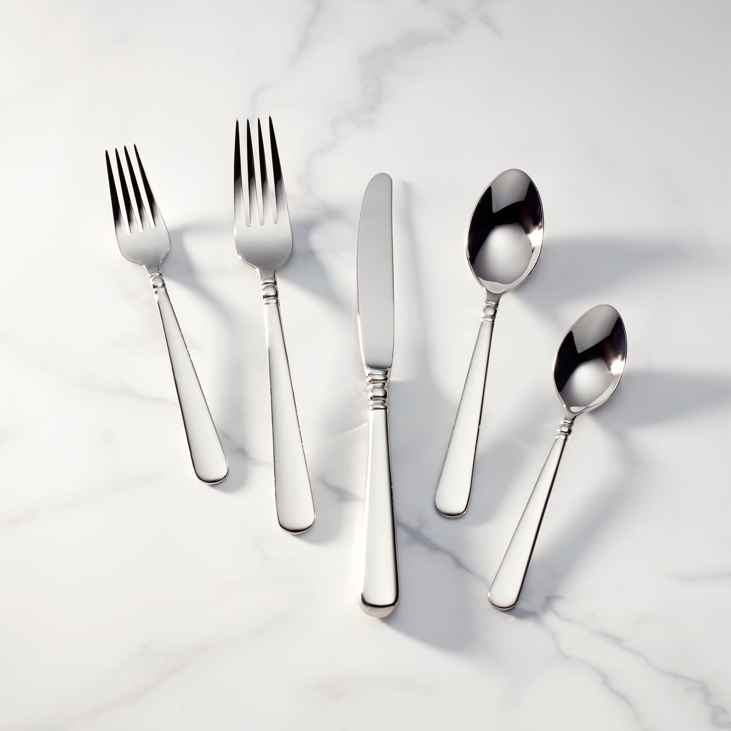 レノックス、カトラリーセット Pearl Platinum 20-Piece Flatware Set – Lenox Corporation