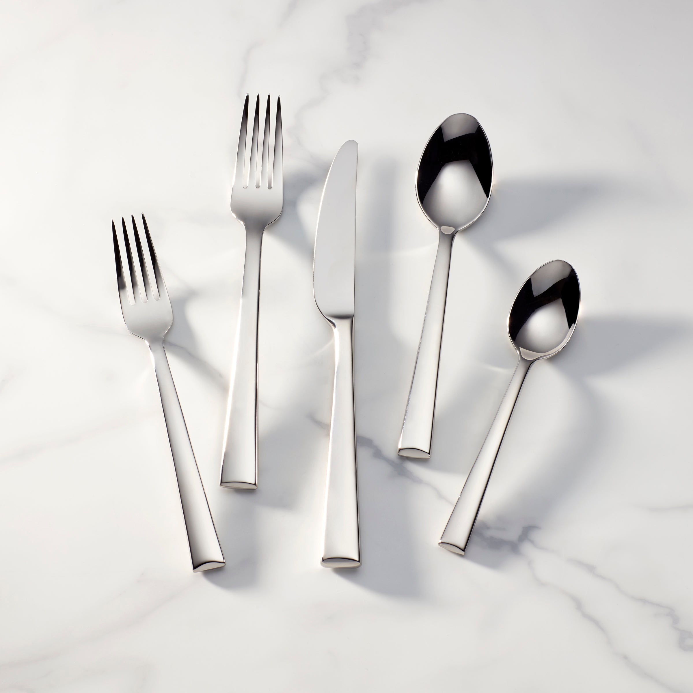 Continental Dining 5 Piece Place Setting – Lenox Corporation