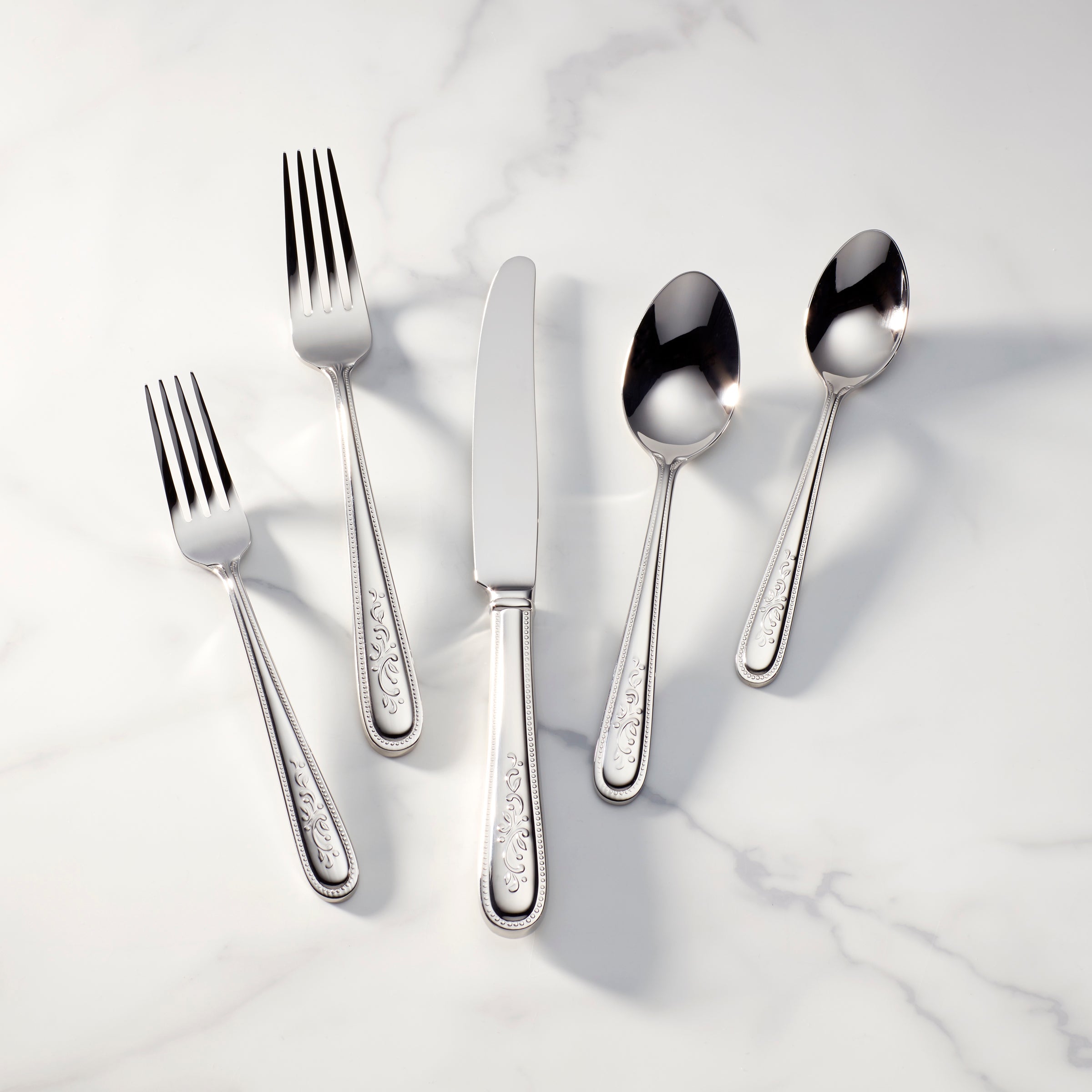 Opal Innocence 20-Piece Flatware Set – Lenox Corporation