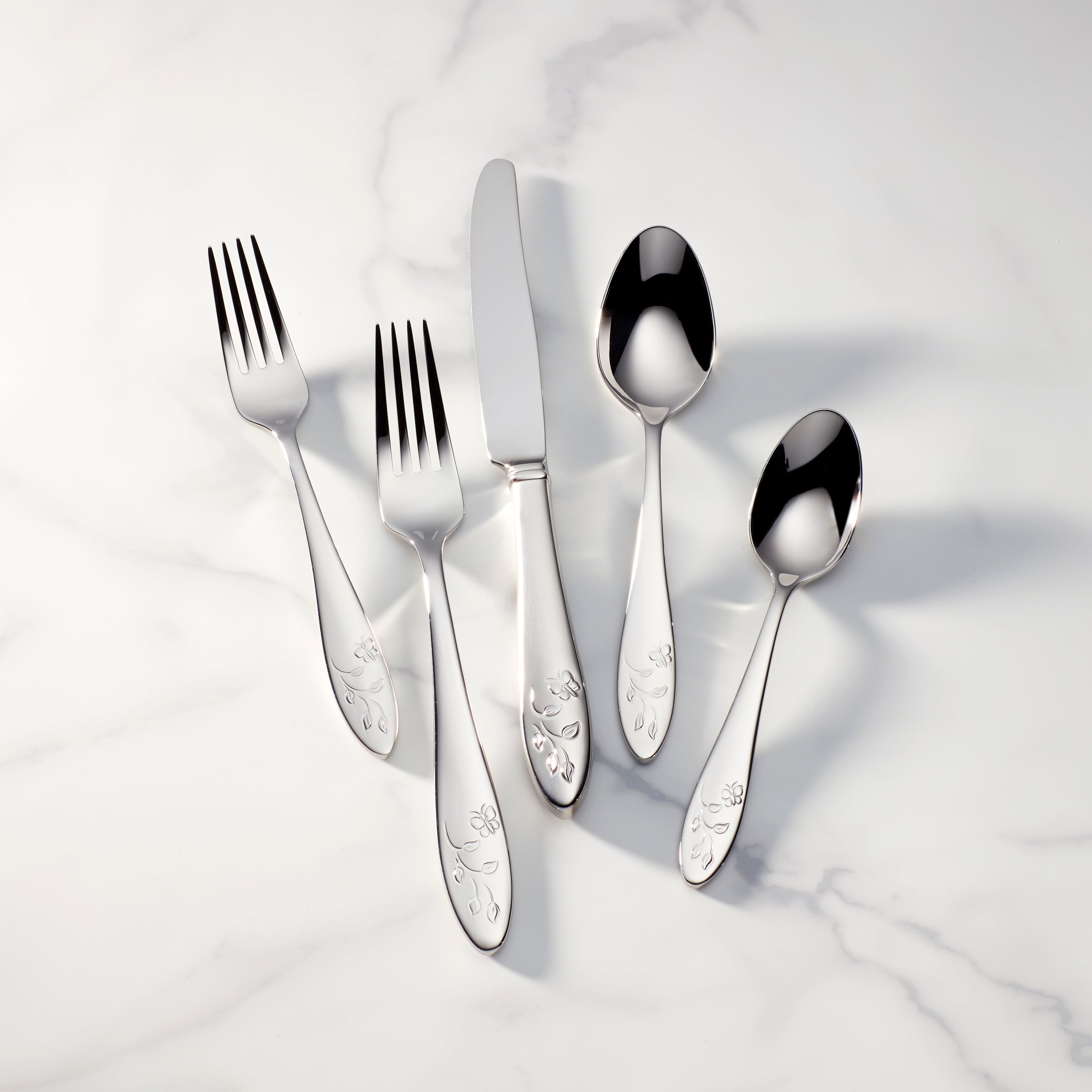 TABLE 12 50-Piece 18/10 Stainless Steel Flatware Set (Service for