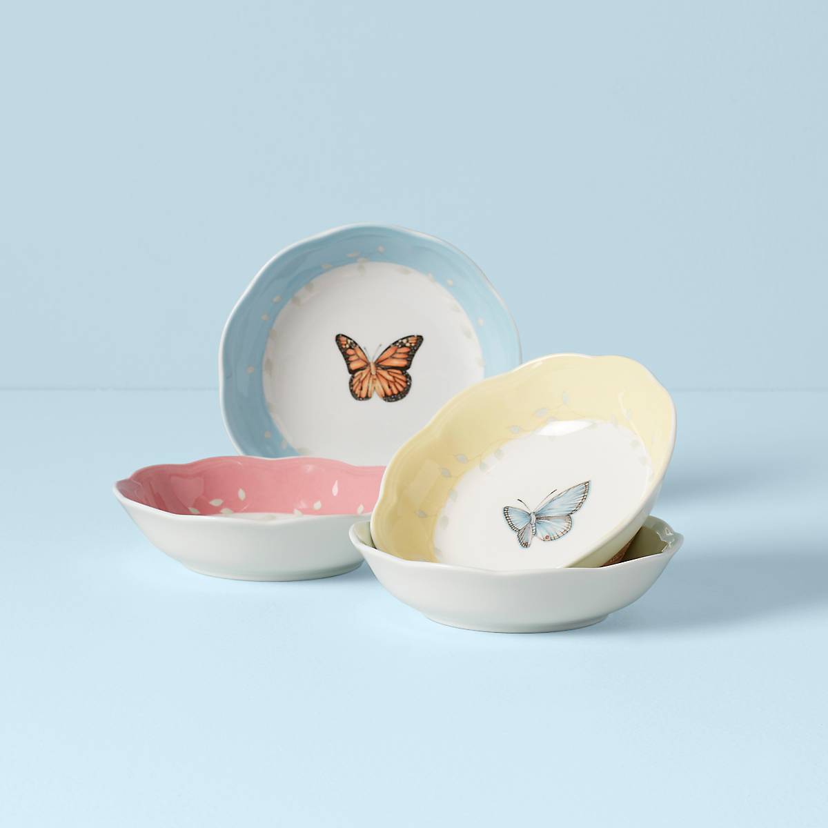 Little Apple Butterfly Meadow 9巻セット Butterfly Meadow Fruit Bowls - Set 4 – Lenox Corporation