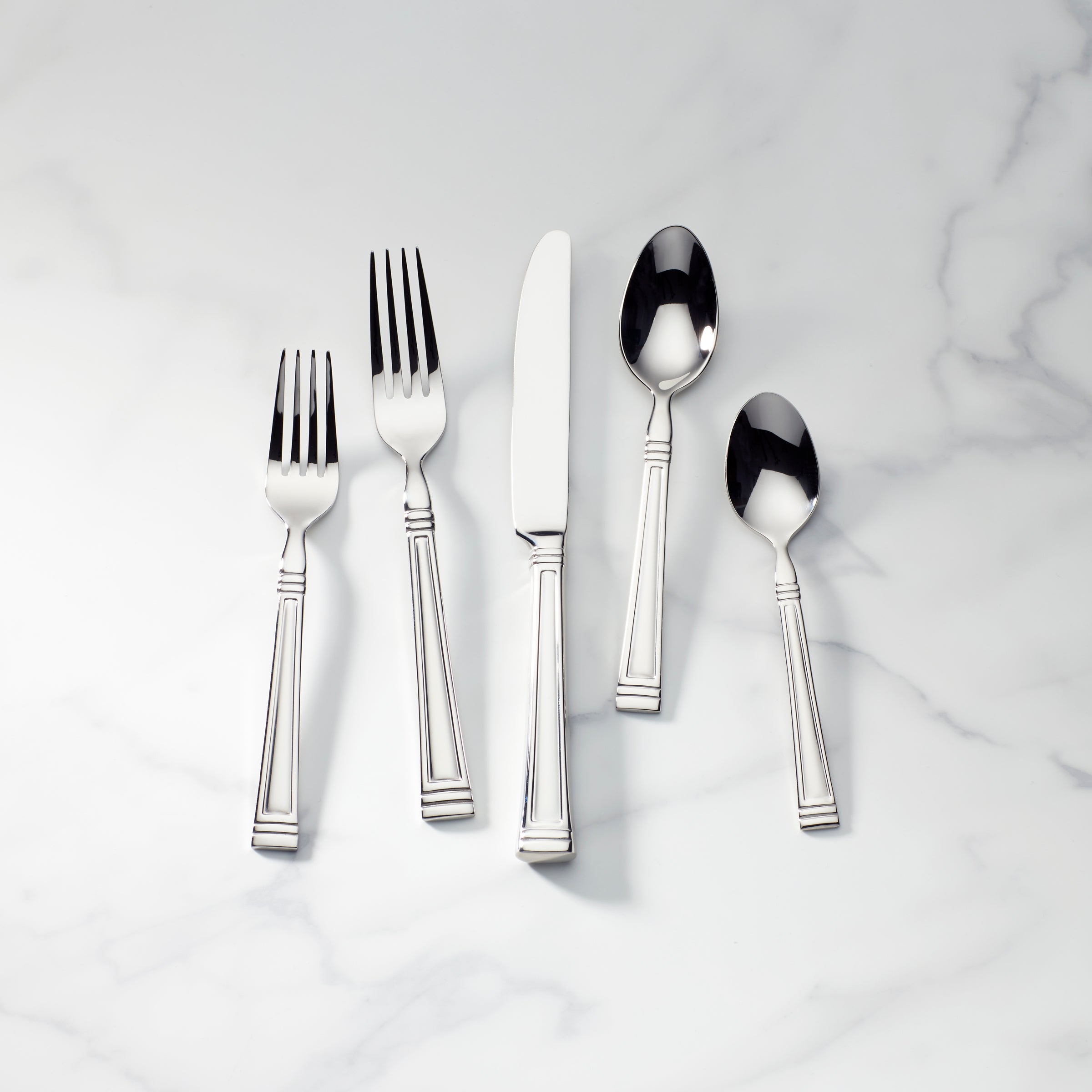 レノックス Lenox スワン  24K Esquire 65 Piece Flatware Set – Lenox Corporation