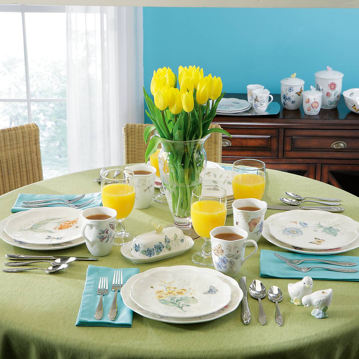 Butterfly Meadow 4-Piece Place Setting – Lenox Corporation