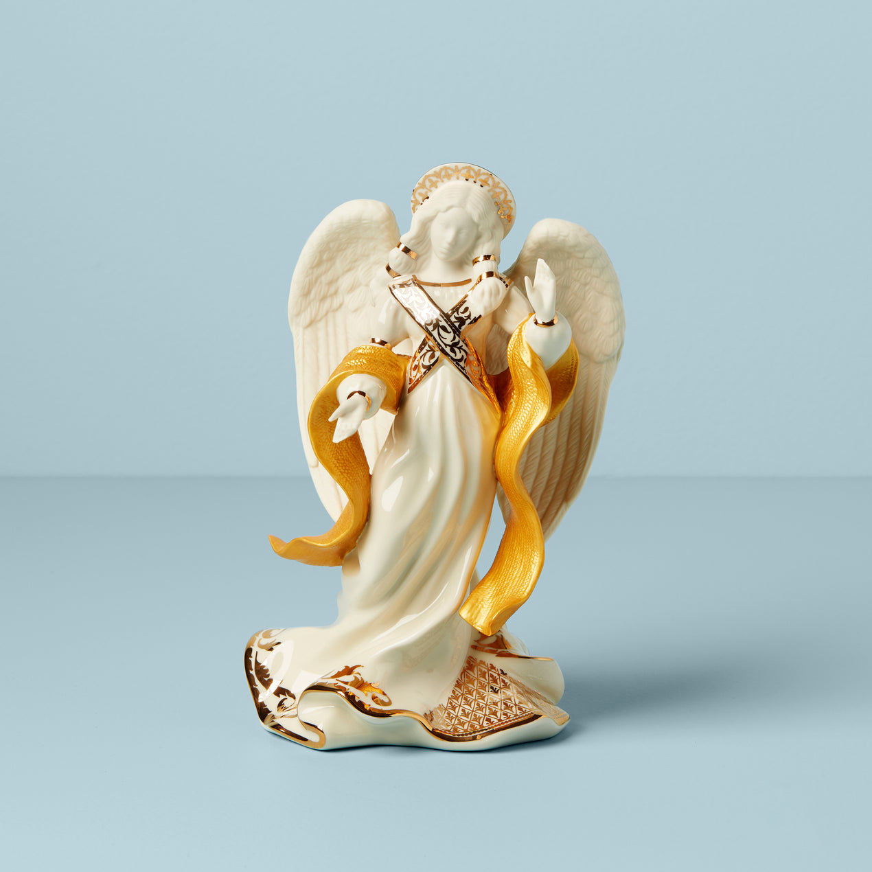 ⭐︎Noel⭐︎ First Blessing Nativity Angel Of Peace Figurine – Lenox