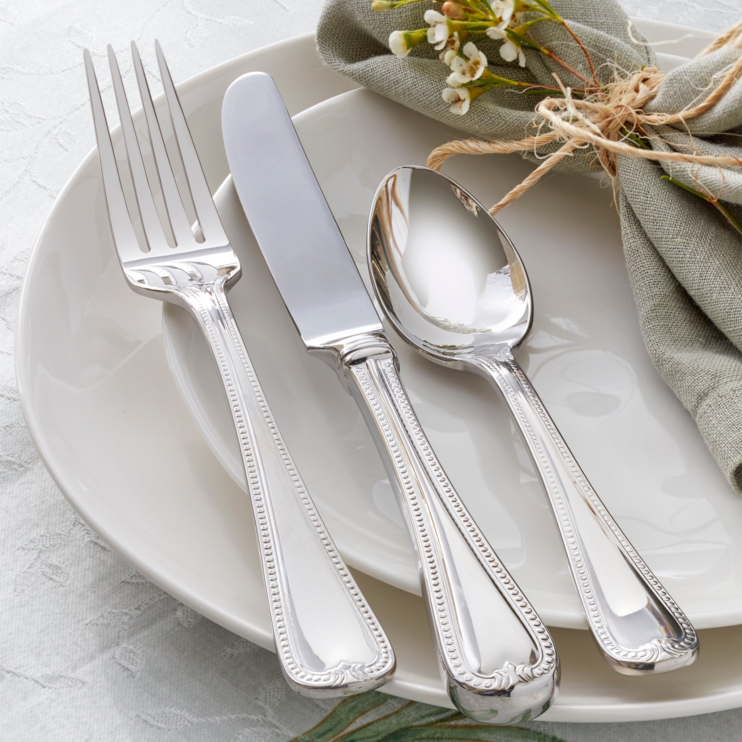 Vintage Jewel 20-Piece Flatware Set – Lenox Corporation