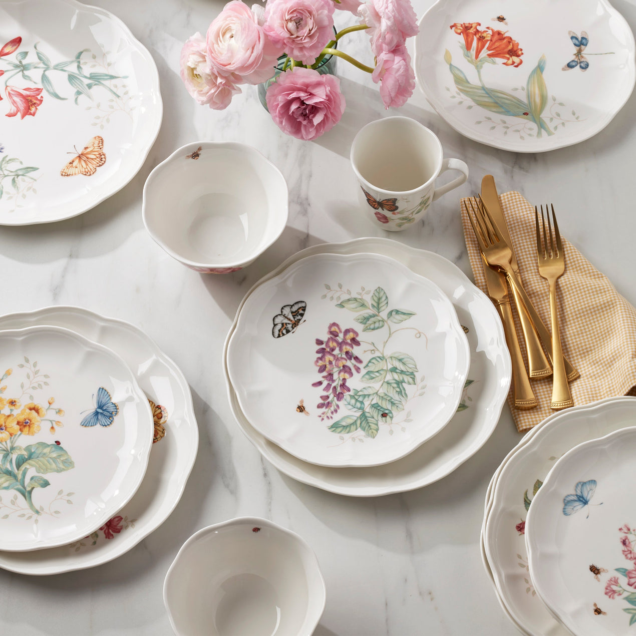 Dinner Ware Porcelain Lenox 28 Piece Butterfly Meadow Classic Dinnerware Set Butterfly Meadow 24-Piece Dinnerware Set – Lenox Corporation