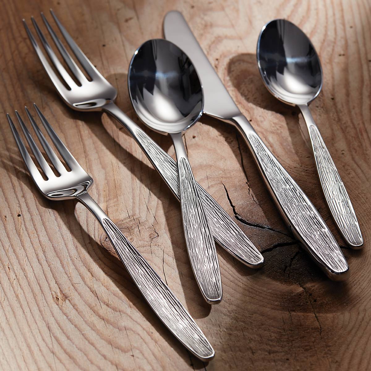 Emerick 65-Piece Flatware Set – Lenox Corporation