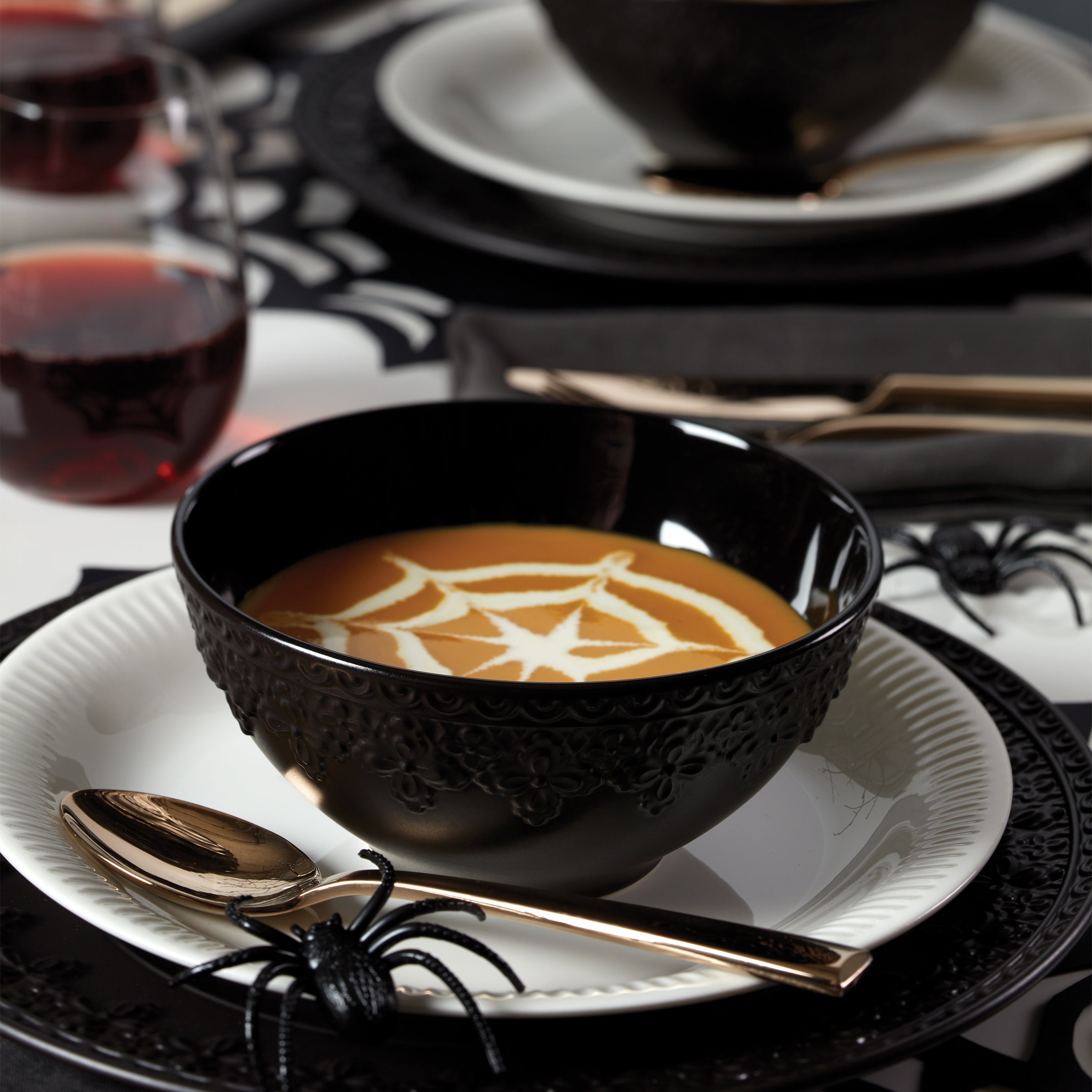 Chelse Muse Fleur Black All-Purpose Bowls, Set of 4 – Lenox