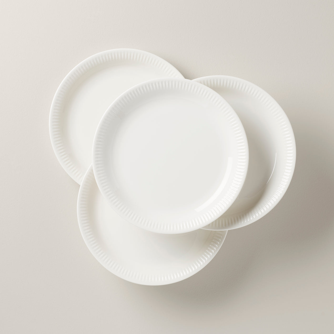 cambridge silversmiths Profile White Porcelain 4-Piece Dinner Plate Set