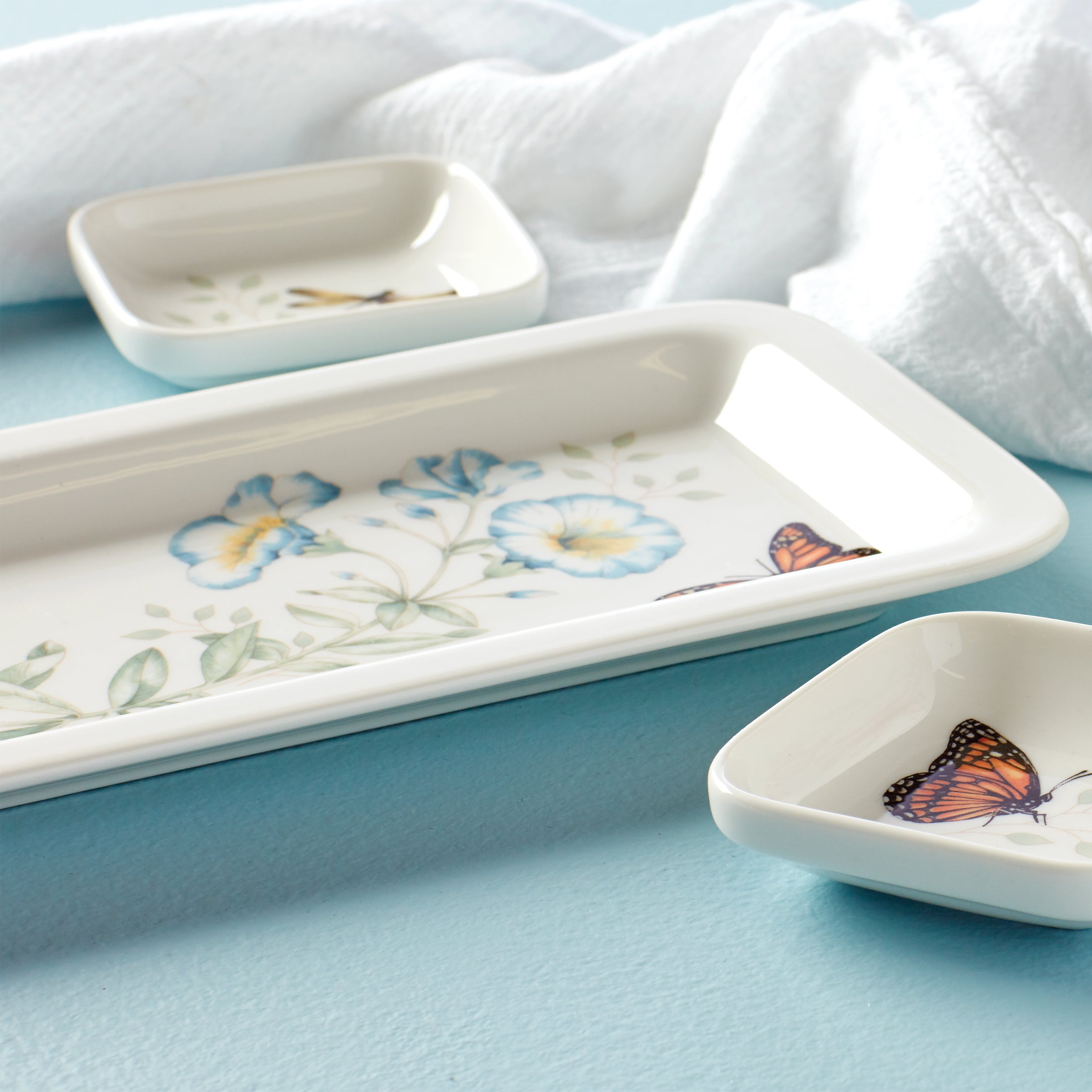 Butterfly Meadow Sushi Plate & Bowls – Lenox Corporation