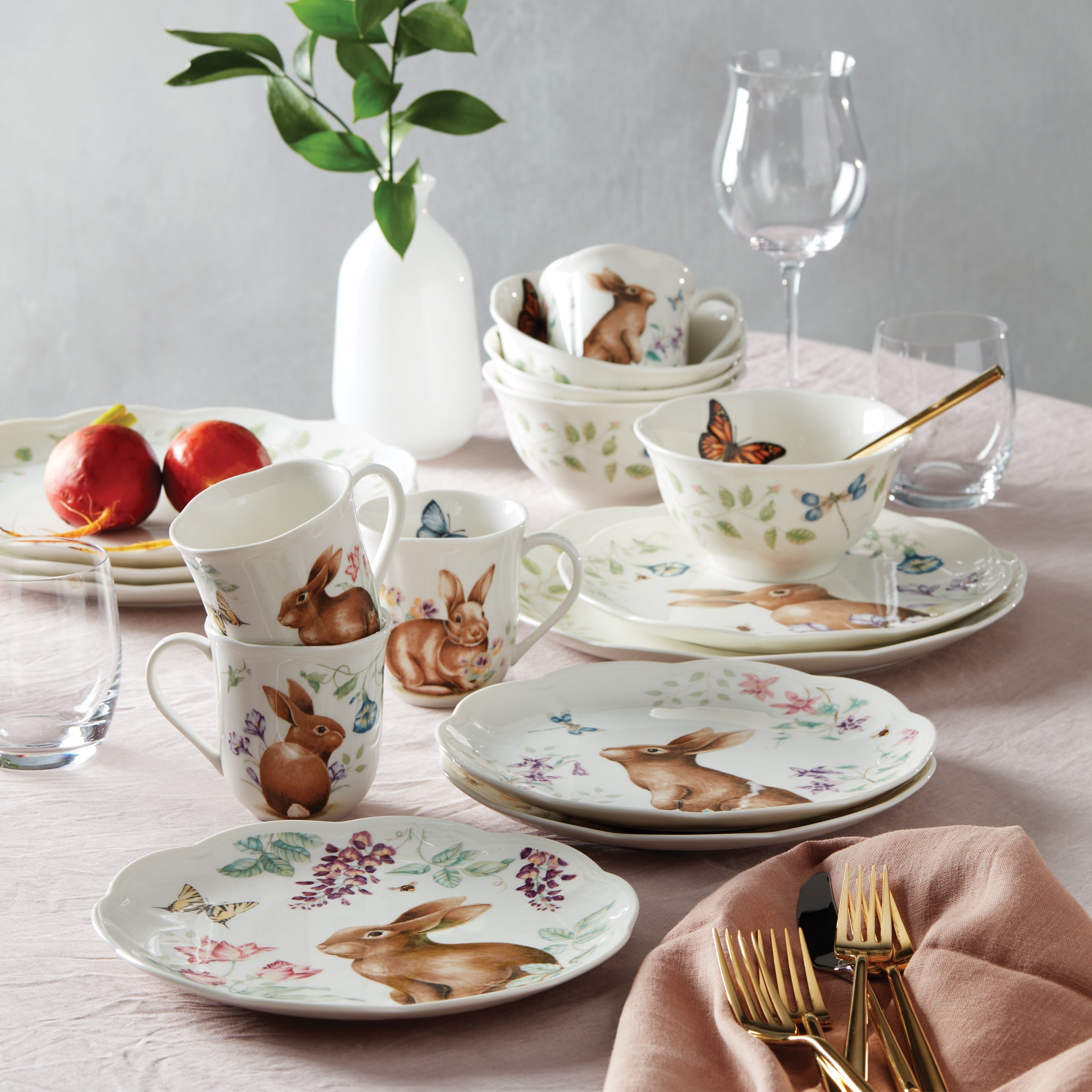 Butterfly Meadow Bunny 16-Piece Dinnerware Set – Lenox Corporation