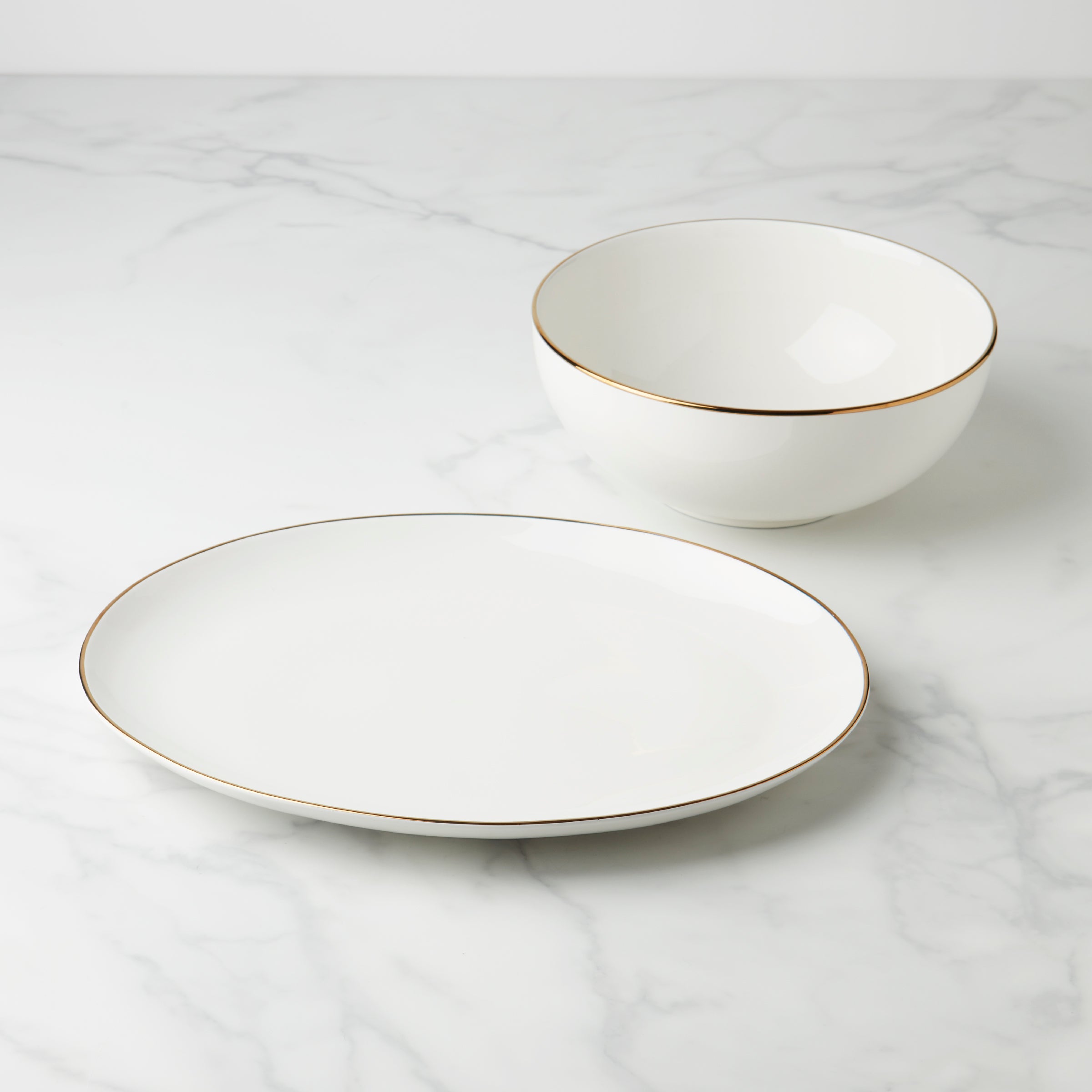 Trianna White 2pc Serveware Bundle