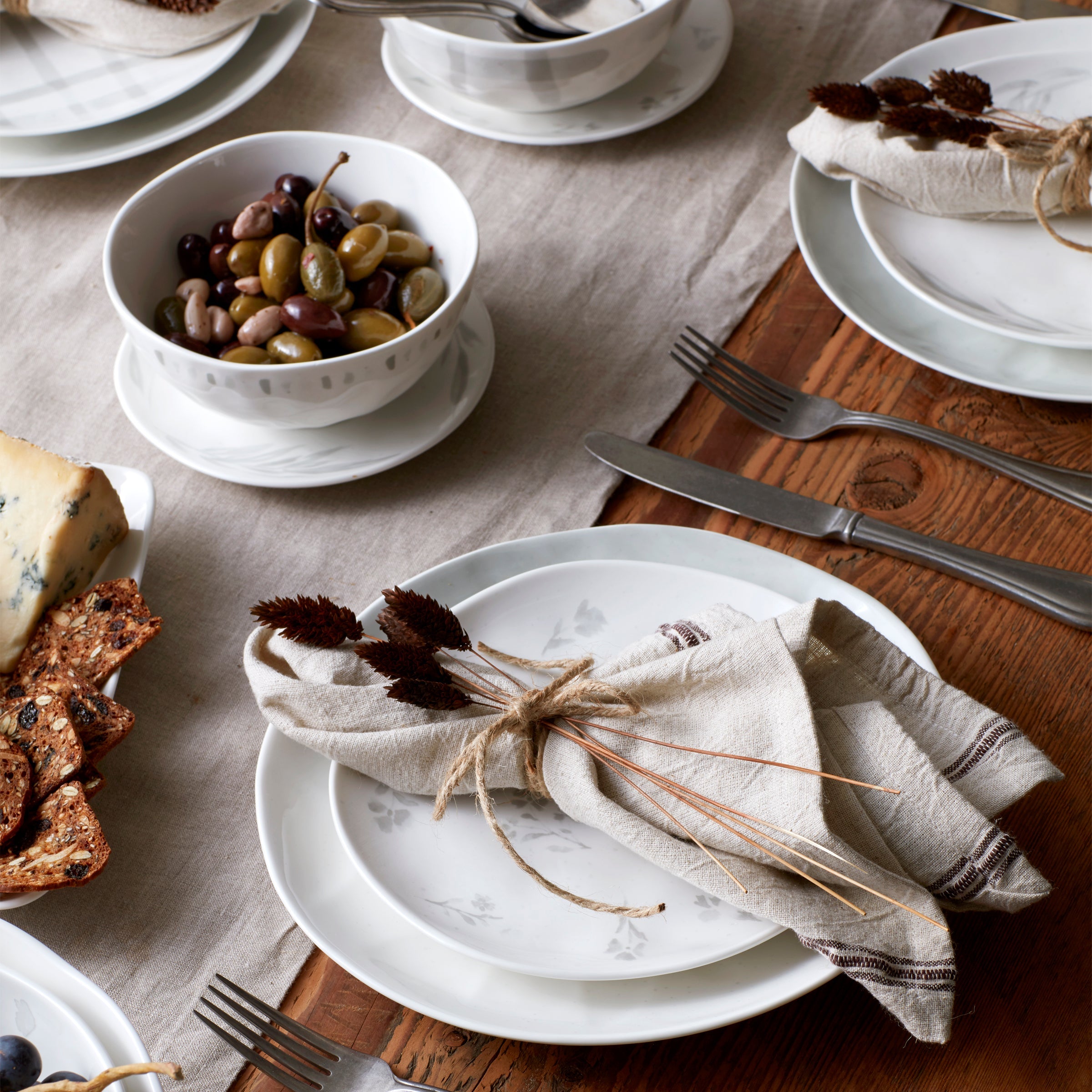 Oyster Bay 12-Piece Dinnerware Set – Lenox Corporation Oyster Bay 12-Piece Dinnerware Set – Lenox Corporation