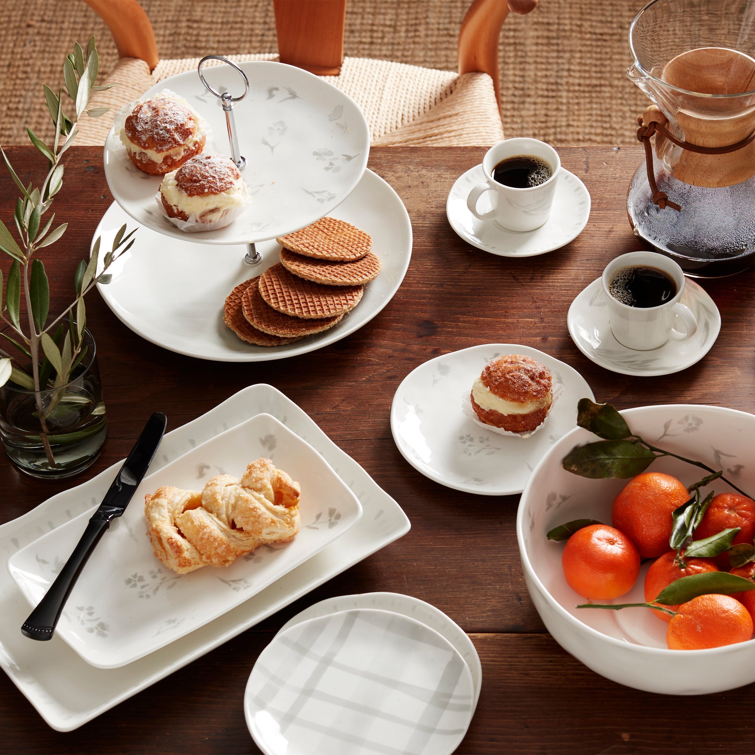 Oyster Bay 2-Piece Nesting Serving Platters – Lenox Corporation