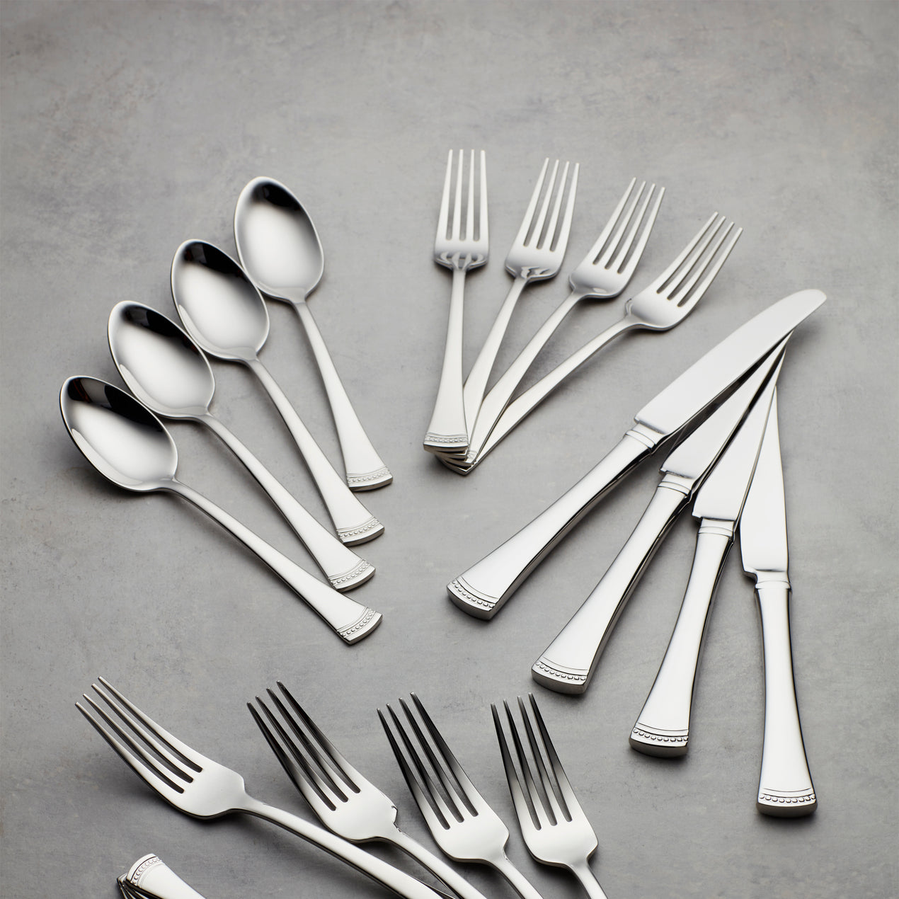 Lenox Portola Dinner Knives, Set of 4 - Metallic
