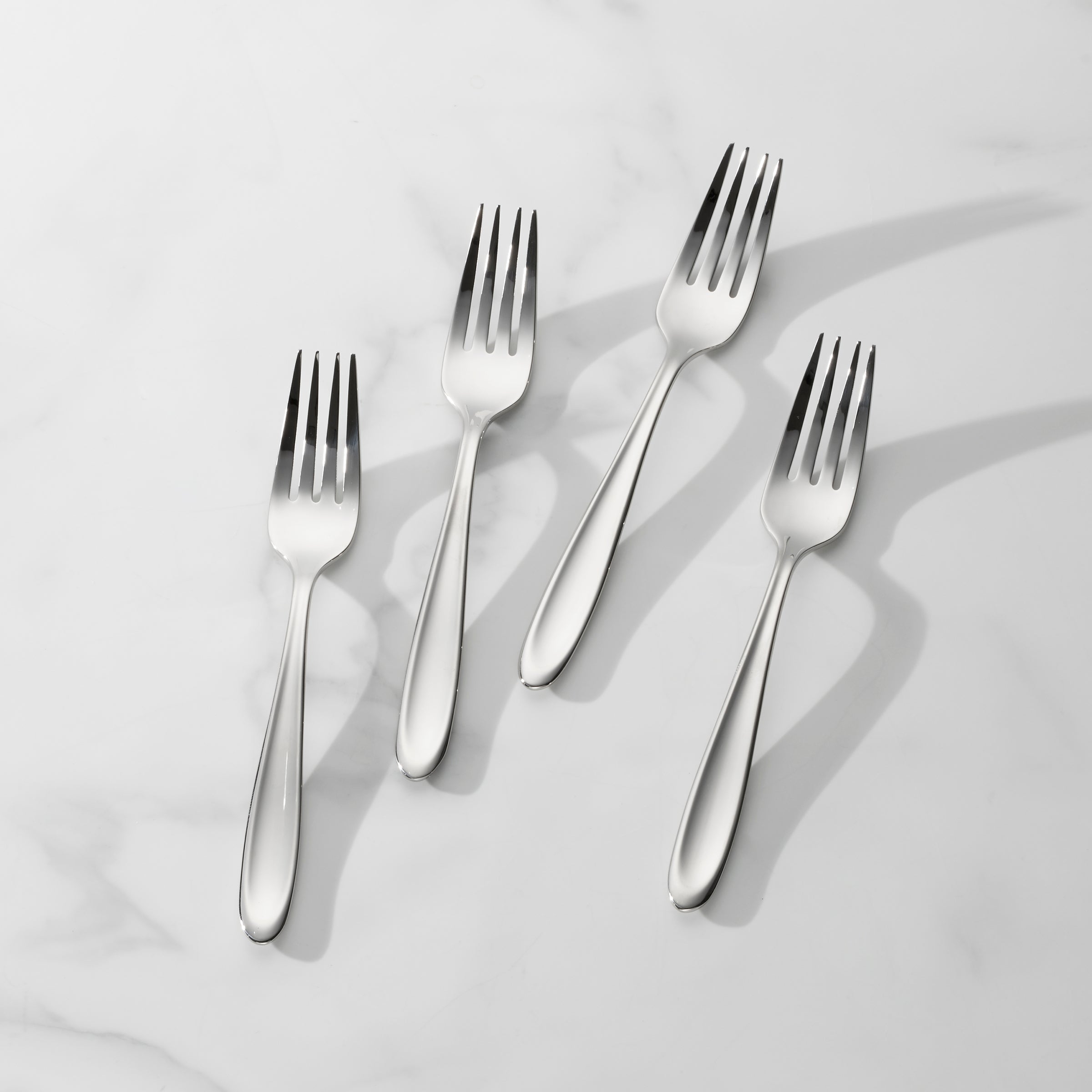 La Posate のカトラリー4セット。 Cantera Salad Forks, Set of 4 – Lenox Corporation