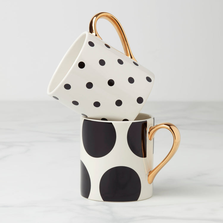Deco Dot Dinnerware