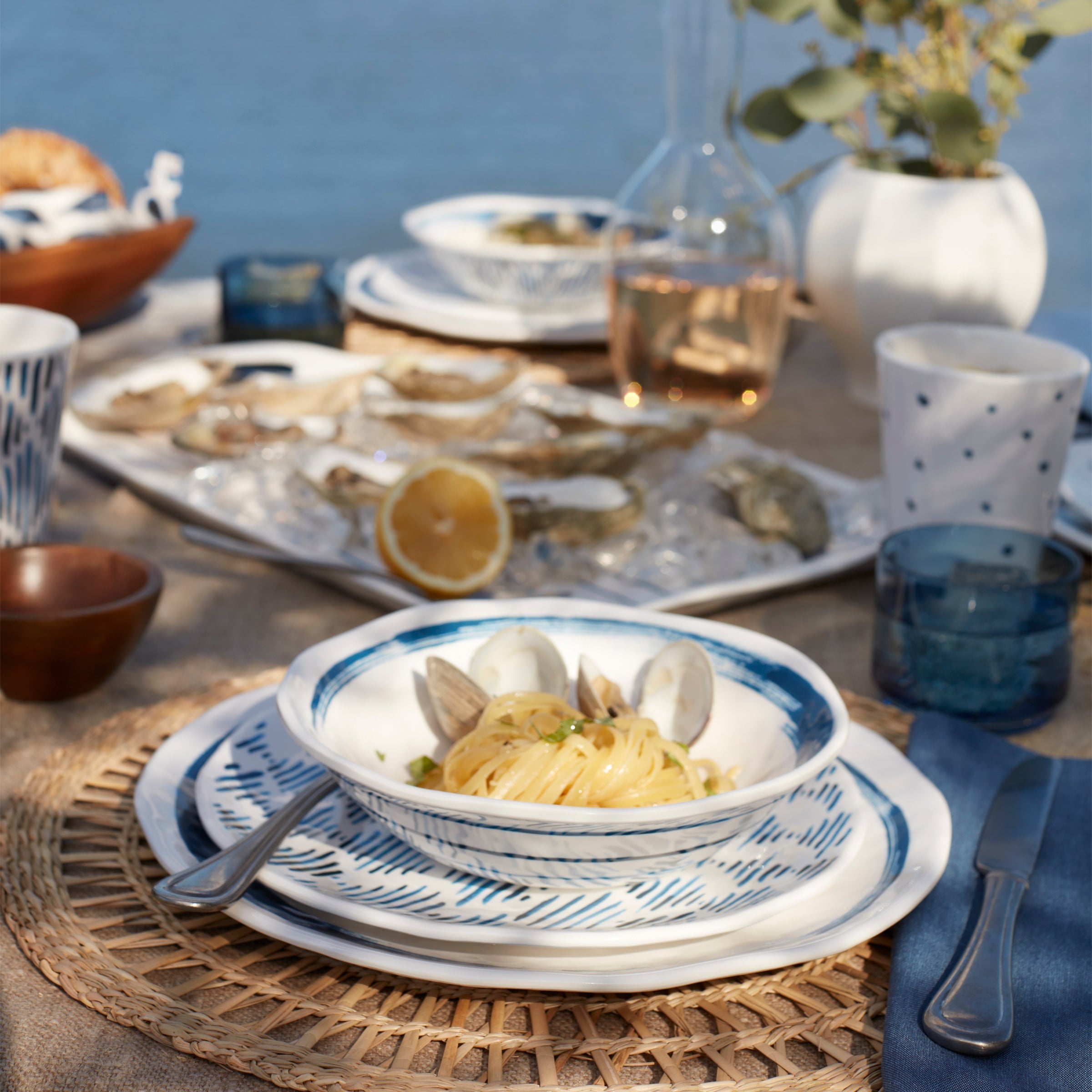 Blue Bay Melamine 20-Piece Dinnerware Set – Lenox Corporation